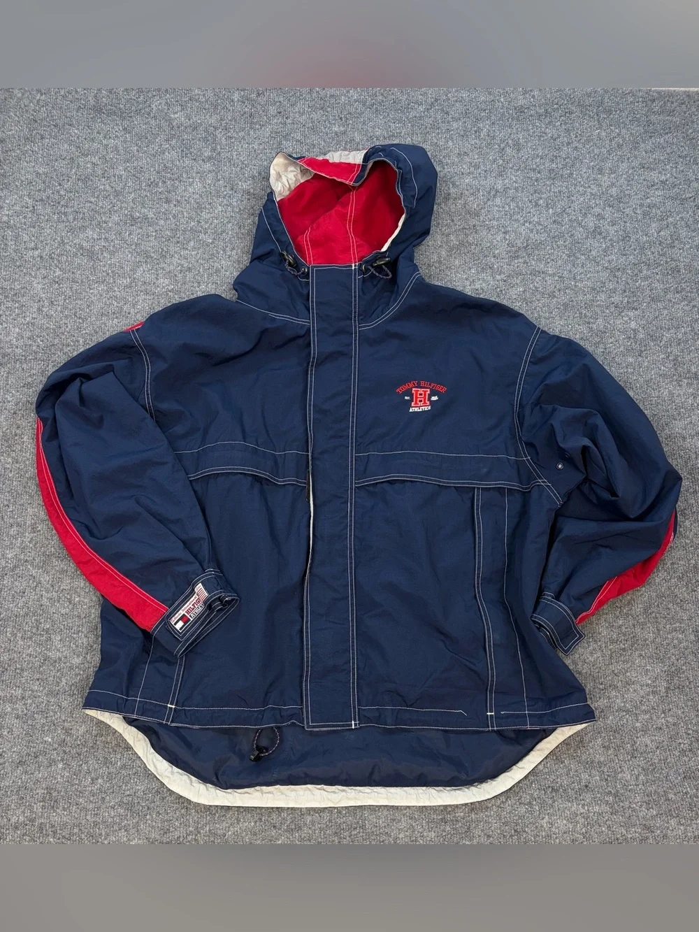 VTG 90s Tommy Hilfiger Athletics Hooded Windbreaker Jacket XL Navy Red Gorpcore